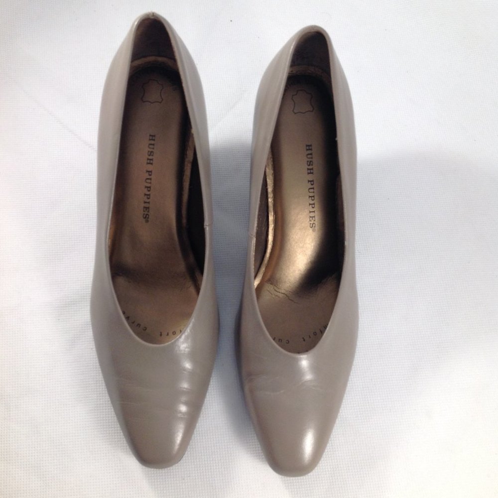 Hush Puppies Classic Womens Pumps Taupe Size 8.5N